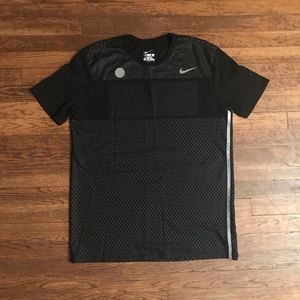 🔥Nike workout shirt